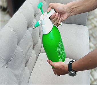 Comprehensive Sofa Cleaner